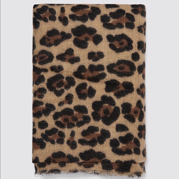 zara leopard print scarf